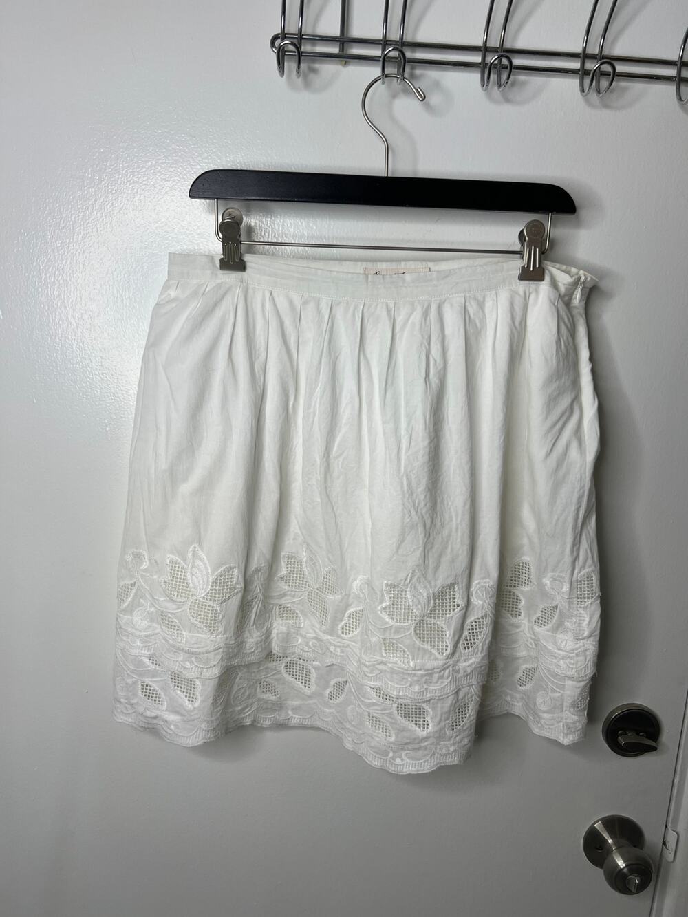 Anthropologie Comme Toi Women's Floral Embroidery Skirt White ~ Size L